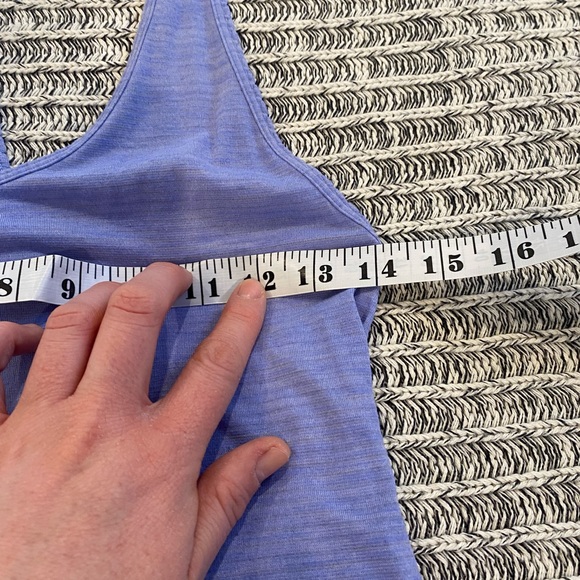 Lululemon 105 Singlet - Picture 4 of 5